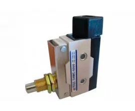Микровыключатель D4MC-5000 фото